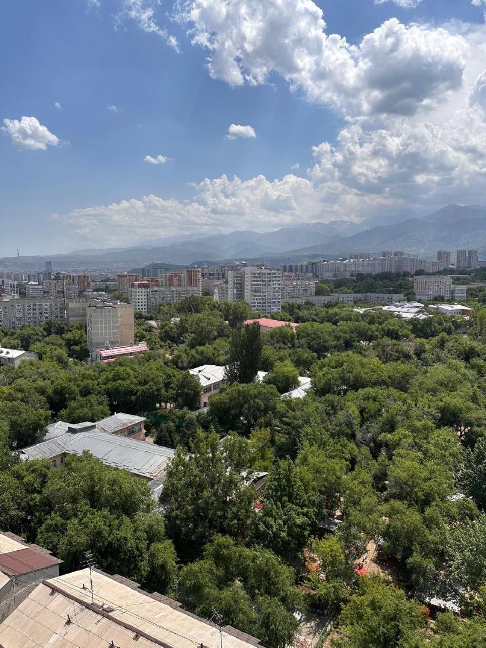 אלמטי Солнечная Лагуна מראה חיצוני תמונה